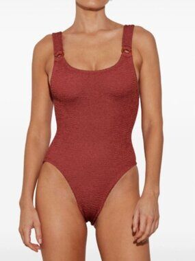 NWOT HUNZA G DOMINO CRINKLED-EFFECT SWIMSUIT